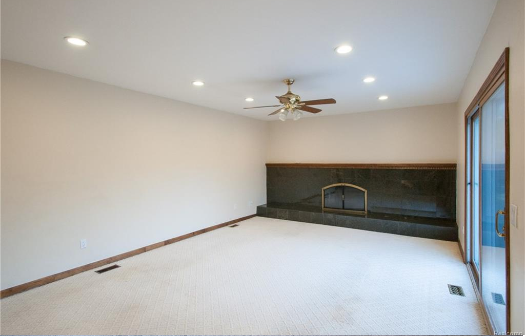 16668 White Haven, Northville Twp, MI 48168